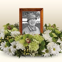 Sympathy flowers PHOTO & URN TRIBUTES 